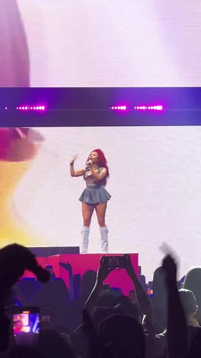 Nicki Minaj Super Bass Performance at Jingle Ball Miami 2023