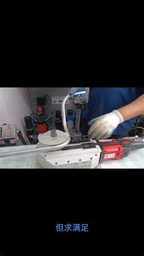Digital display pipe bending machine with visual display screen can bend.
