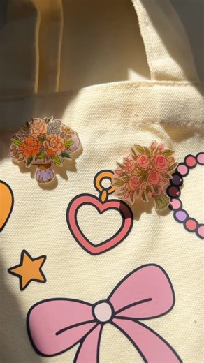 TeckWrapCraft| TeckWrap Brand on Instagram: "Hand drawn shrink sheet Bonaire, turned into a tiny brooch💐 Materials -TeckWrap inkjet printable shrink sheet translucent -Flatten tool (freebie with any shrink sheet purchase) -Heat gun -UV resin & UV light 👉🏻shop on teckwrapcraft.com #teckwrapvinyl #SmallBusiness #shrinkplastic #keychain #shrinkydink"