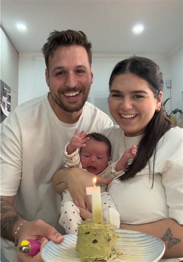 Um mês de ti, Júlia - e já és tudo 🤍