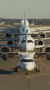 It’s #FlyingFriday and we have a surprise for you! Families, friends and fans were treated to a spectacular #Airbus Family formation flight ✈️ that graced Toulouse’ 🇫🇷 sunny blue skies last Sunday! 7 aircraft ✈️ took part, including the #A350 Family, #A330neo, #A321LR, #A321XLR, #ATR72 and everyone’s favourite “Gentle Giant” the #BelugaXL 🐳 Enjoy! 😍 | Airbus