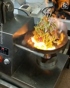 This Robot Can Cook Food Like Humans!! 🧑🏻‍🍳🤖 | Fossbytes