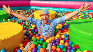 Blippi's Ultimate Bounce House Challenges | Netflix