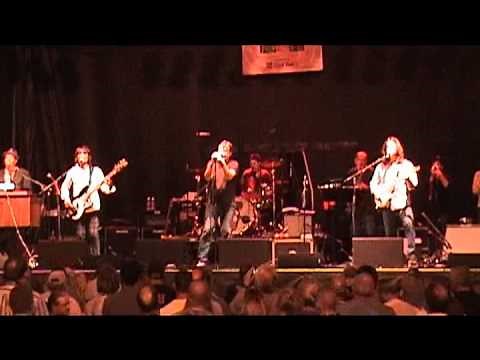 SOUTHSIDE JOHNNY And The Asbury Jukes 6-11-11 Jazz Festival Rochester NY. "Free Concert"