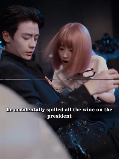 "Out of control exposure" Ji Junliang & Li Yongjing #nocopyrightinfringementintended #WatchDrama #highlight #followers | Maricel Sumagang