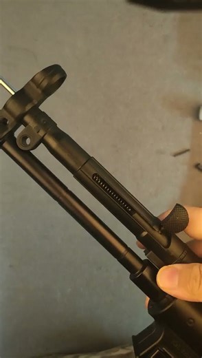 LDT卤蛋堂 MP5更换拉机柄教程