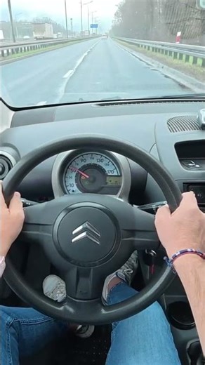 2005 Citroen C1 1.0i (68 HP) | 0-100 Acceleration Test