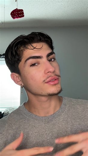 Glinda Makeup Tutorial for Wicked Fans