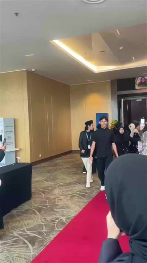 Kedatangan Ustadzah Oki Setiana Dewi di SICC