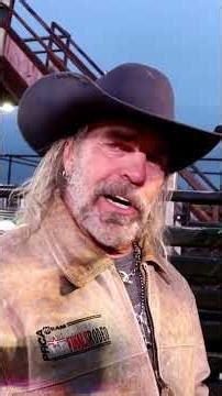 Hollywood Yates Visiting BuckTownxv Real Bullriding #cowboy #bullriding