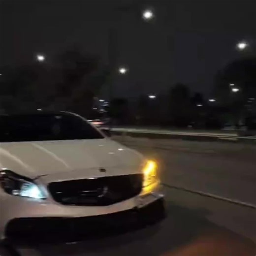 use headphones 🎧 #graph_bass #songs #bass #music