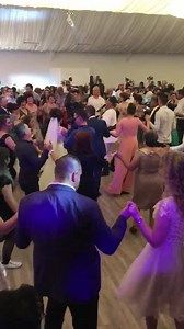 39K views · 1.4K reactions | Sibian îs Sibian!!!Nunta mare și frumoasa in Bucovina,Câmpulung moldovenesc!!! Bucovina-i,Bucovina!!!Ma întorc la voi cu drag de fiecare data,santeti calzi și buni la suflet!!!Mi-ați rămas in inima,va pretuiesc!!!!❤️❤️❤️ | Robert Tarnaveanu | Facebook