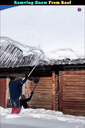 Removing Snow from House Roofs