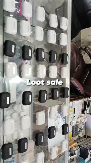 loot sale on everyone blootooth airpods