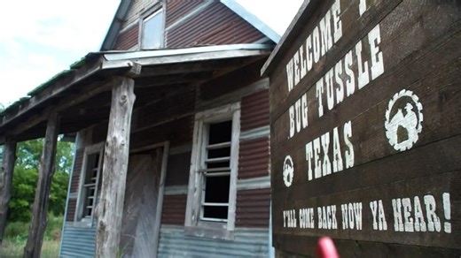 Watch: Texas town called Bug Tussle loses over 70 street signs to theft