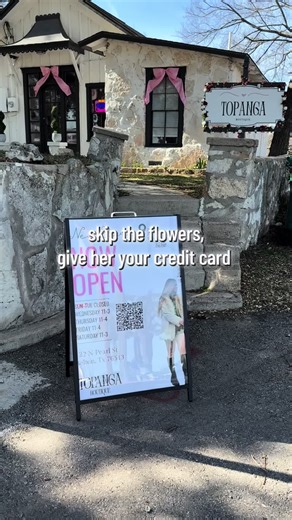 Explore Stylish Women's Clothing and Handbags at Topanga