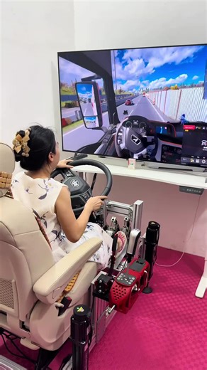 My cat's morning scream routine is a ritual. #CatYowl #Morning #Vocal