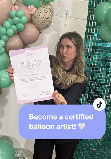 Become a Certified Balloon Artist: Your Sign to Start!