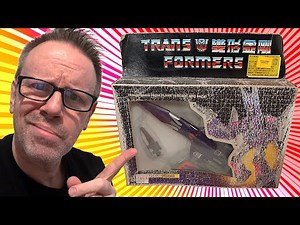 This 90s Chinese Reissue of G1 CYCLONUS was BRAND NEW (inside this terrible box)