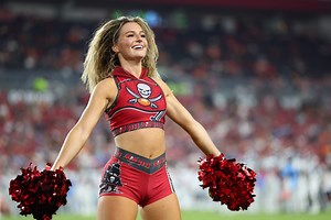 NFL Preseasson 2025-2026 Picks - Pick Dawgz