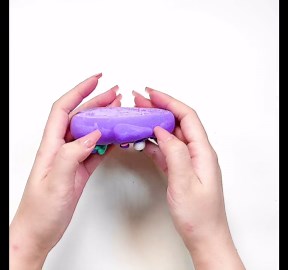 Satisfying Cracking Purple Patrick Clay