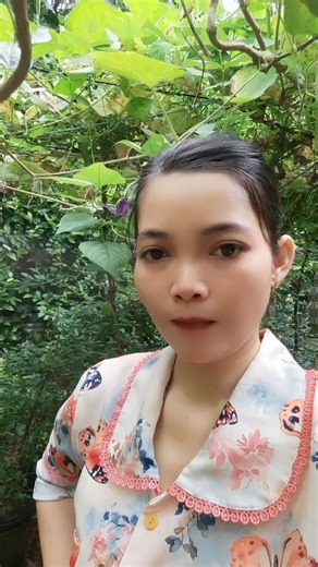 Trân Trân on Reels