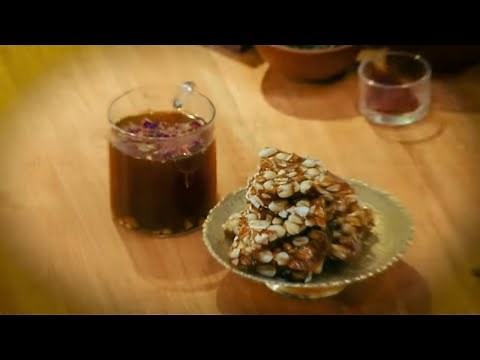 How To Make Badam & Groundnut Chikki - Recipe Of Super Quick Homemade Indian Fudge - Zee Zest