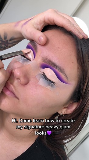 Learn Heavy Glam Makeup with a Professional Artist
