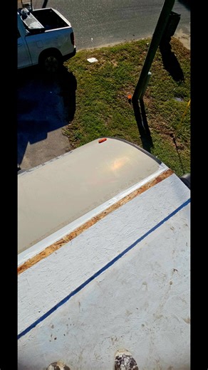 The integrity of your RV's roof is paramount in ensuring a safe and enjoyable travel experience. A compromised roof can rapidly transform a weekend getaway into a disaster, with a single drip having the potential to cause significant disruptions and financial losses. Salty Air RV is committed to providing assistance, enabling you to pursue adventure without incurring costly repairs. Our heavy-duty rubberized seal is specifically designed to eliminate leaks, block out sunlight and precipitation, 