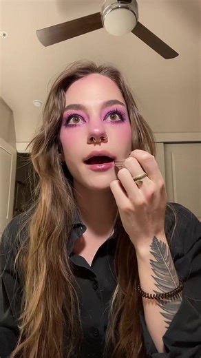 Fenty Beauty Lipstick Makeup Tutorial for Vampy Look