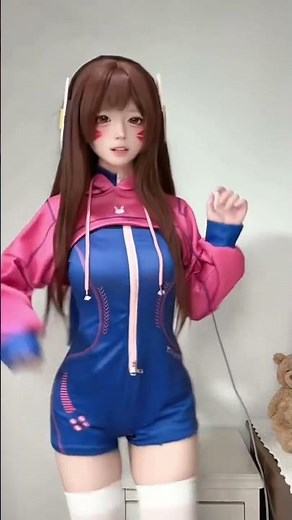 D.Va Cosplay from Overwatch❤️ | #shorts #cosplay #overwatch2