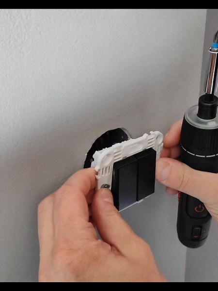 Nova igračka #bosch #boschprofessional #wiha #wihatools #elektricar #electrician #electricians #electricianofinstagram #zajecar #bor #negotin #sokobanja #knjazevac #stanley