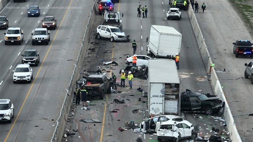 Driver allegedly responsible for deadly crash on I-35 may have been on drugs, failed sobriety test