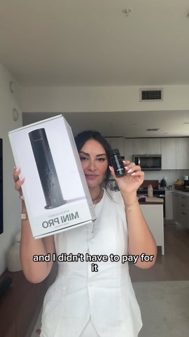 Transform your mom’s space with the Mini Pro Diffuser, bringing 5-star hotel scents to her home.