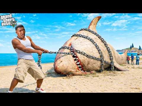 I FOUND the BIGGEST MEGALADON in GTA 5 (SEA MONSTER) | GTA 5 Mods