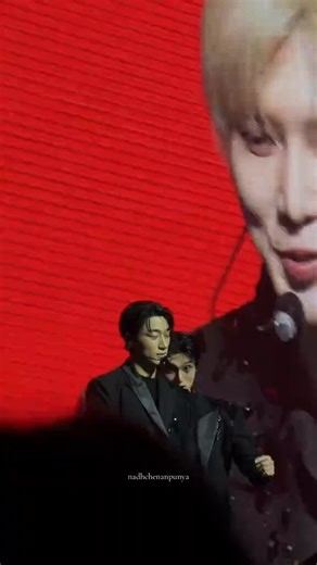 malay subtitles is so funny with the close up cam 😭🤣san: who spilled it?wooyoung with confidence without hesitation: mingilawak sumpah 😭 btw the real culprit is hongjoong’s hat during no1 hahah#ATEEZinKL #ATEEZ #에이티즈