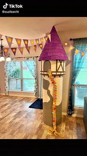 DIY Rapunzel Tower: Photo Magic for a Disney Birthday Party!