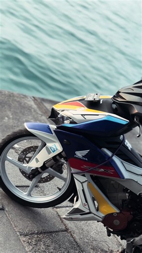 Transform Your Look with a Bold Blackout Style