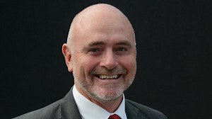 Bernardi’s Conservatives to run ex SAS soldier in Batman