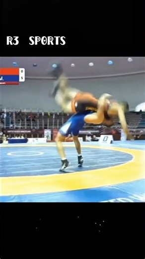 “Look at This CRAZY Suplex 😳🔥 | Insane Wrestling Move!”#shorts