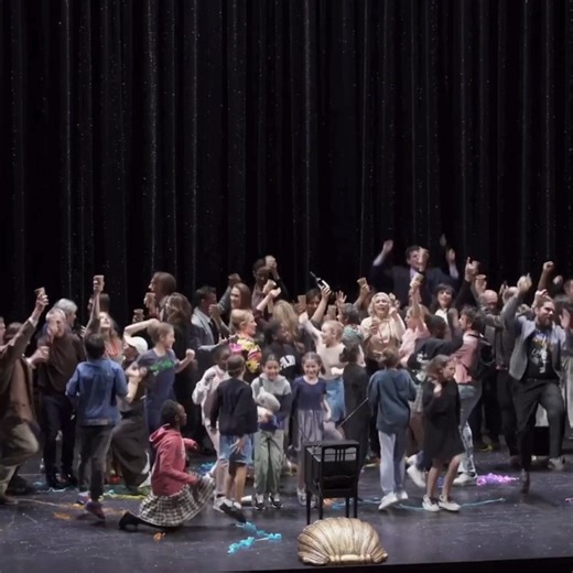 The most popular French opera in the world comes to your festival stage this August direct from Opéra Comique - Page officielle - the Parisian opera house where it all began 🇫🇷 💃 Don't miss your chance to enjoy this classic 👇 https://www.eif.co.uk/events/carmen | Edinburgh International Festival