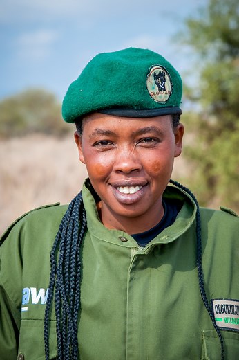 “We, women, can do it.” Eunice Peneti is just one of the inspiring stories of a female ranger making bold moves to improve their life and the lives of their family, community and the wildlife they protect. Our conservation work would be impossible without the dedication of the rangers who safeguard the planet’s wild animals and the places they call home. Rangers work creatively and collaboratively to find new solutions for the planet, like Eunice challenging cultural stereotypes to learn how to 