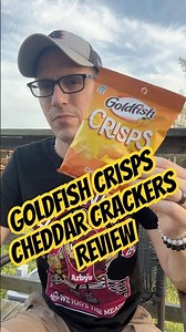 Goldfish Crisps Cheddar Crackers Review