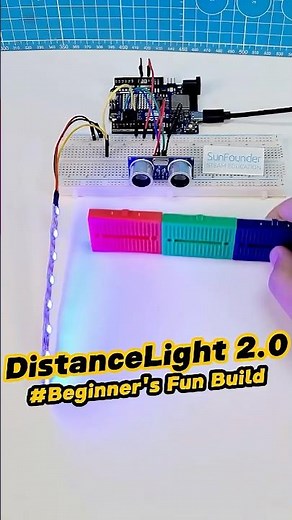 Color-Cycling LEDs That React to Distance! 🔥 #arduino #arduinoproject