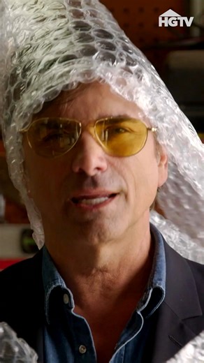 HGTV on Instagram: "National treasure John Stamos is literally in the house! #CelebIOU returns tonight at 9|8c."