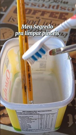 Meu segredo pra limpar pincéis (funciona mesmo!) 🖌️