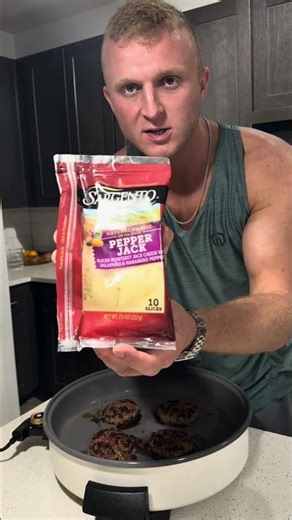 Garlic Aioli Smash Burgers #madprotein