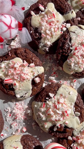5.3K views · 41 reactions | Two of the best holiday treats combine to make these peppermint bark cookies!! They’re so rich, fudgy, and taste like Christmas  full recipe is on my website! | Butternut Bakery | Facebook