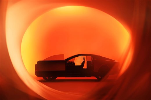 Toyota plans to position Century brand above Lexus