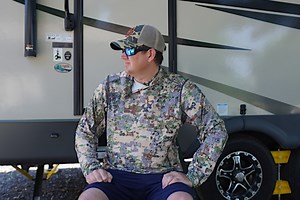 Review: The Tough FORLOH Insect Shield Hooded Long Sleeve Shirt Kept the Bugs Away